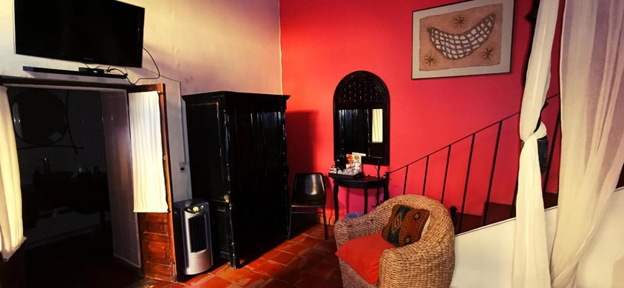 Hotel Rosa Morada Tlaquepaque Ngoại thất bức ảnh