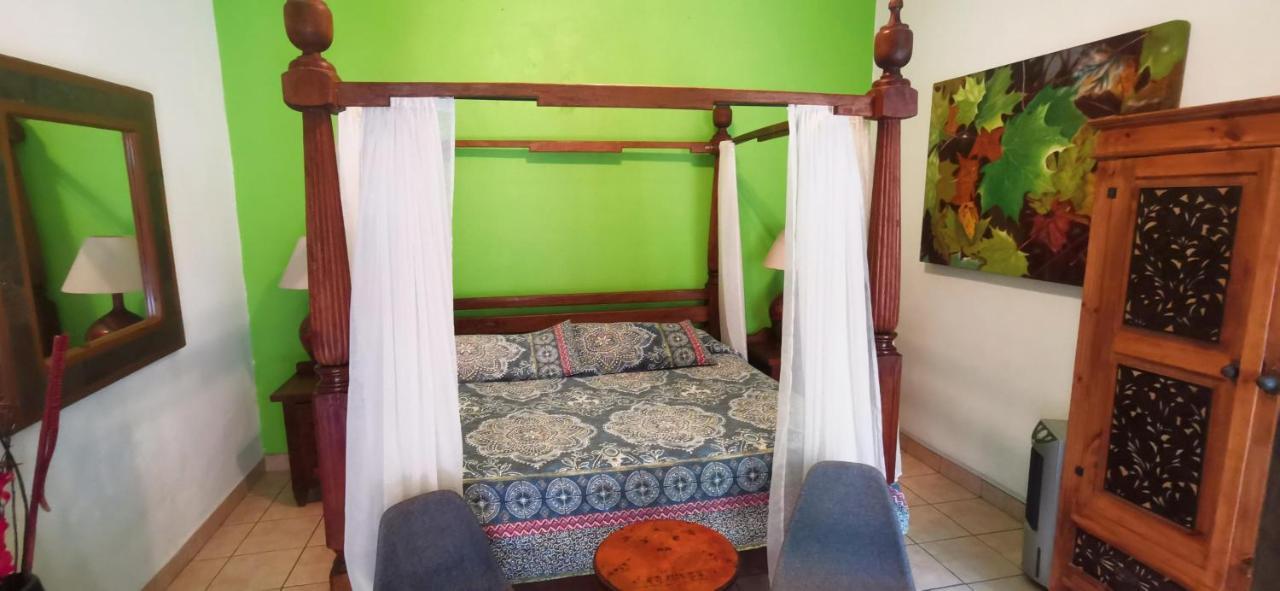 Hotel Rosa Morada Tlaquepaque Ngoại thất bức ảnh