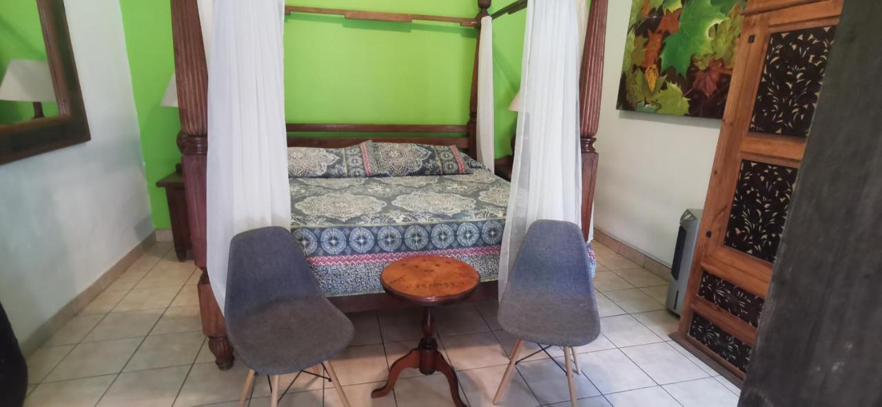 Hotel Rosa Morada Tlaquepaque Ngoại thất bức ảnh