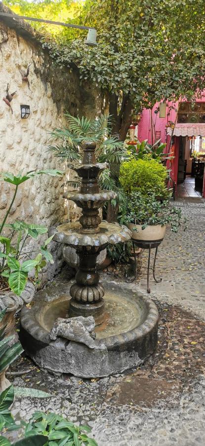 Hotel Rosa Morada Tlaquepaque Ngoại thất bức ảnh
