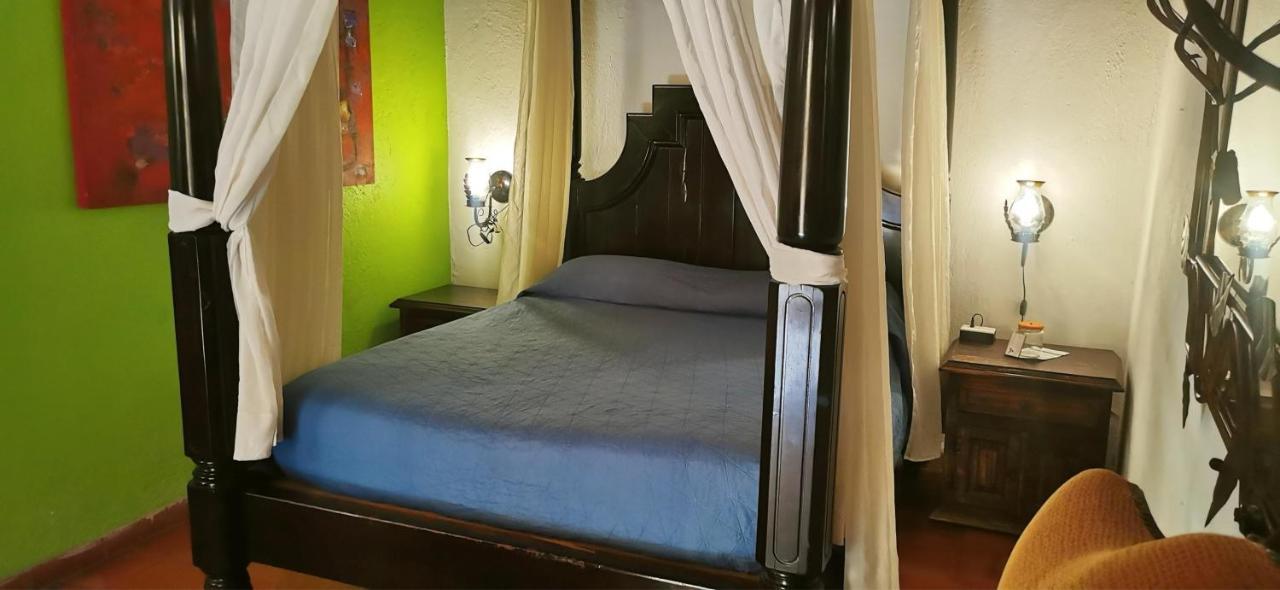 Hotel Rosa Morada Tlaquepaque Ngoại thất bức ảnh