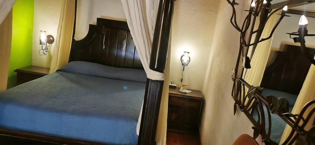 Hotel Rosa Morada Tlaquepaque Ngoại thất bức ảnh