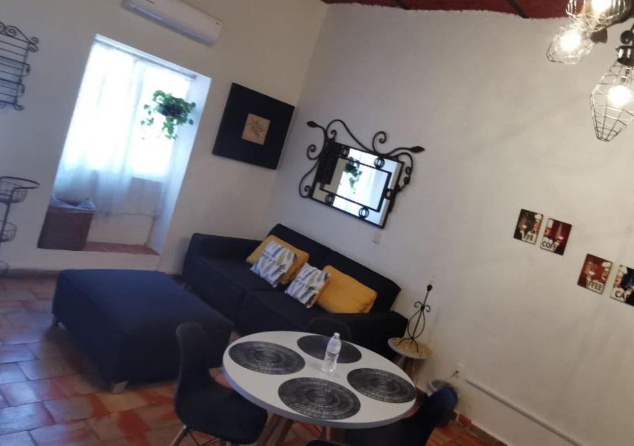 Hotel Rosa Morada Tlaquepaque Ngoại thất bức ảnh